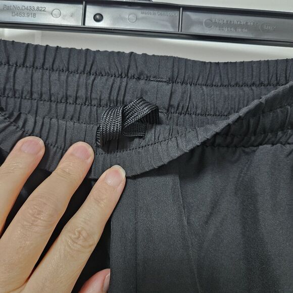 NWT Adidas AeroReady Shorts Men's 2XL BLK Zip Pocket Running Performance HF7204 - Picture 6 of 9